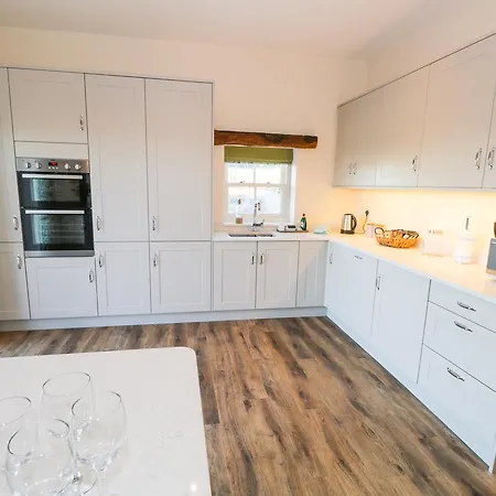 The Byre, Grange-over-sands بيت للعطل *